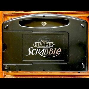 Scrabble deluxe game